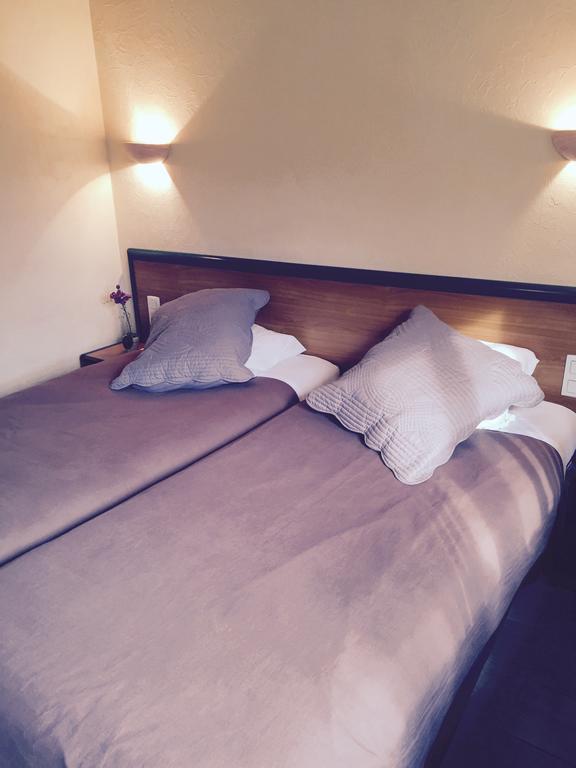 Hotel Du Commerce Bar-sur-Seine Екстериор снимка